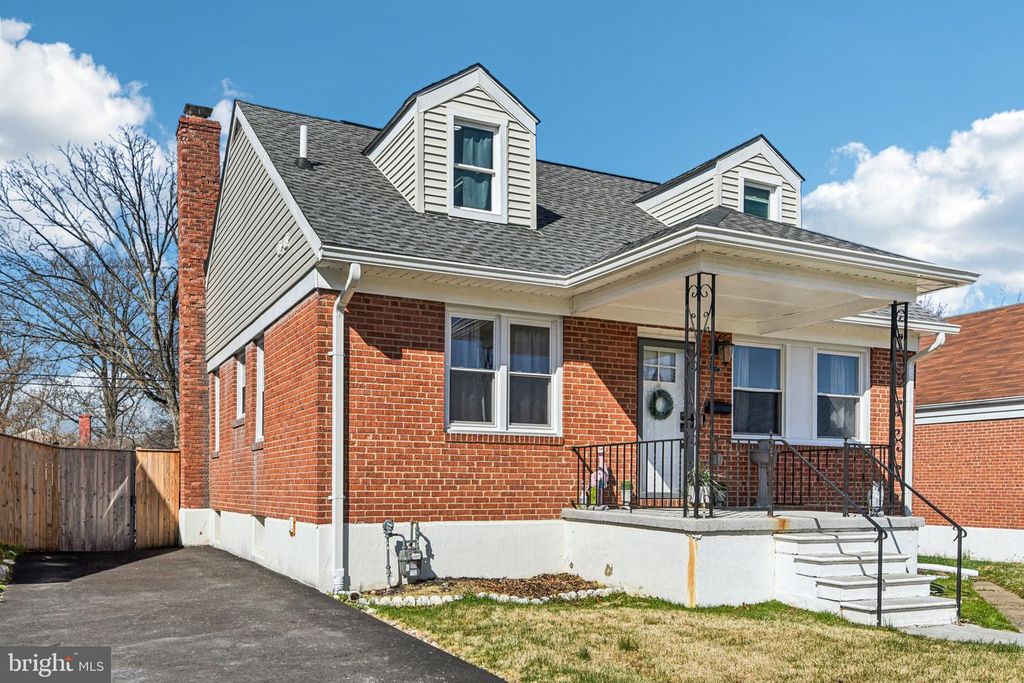 Image 2 of property listing at 7004 ARION RD, Baltimore, MD 21234