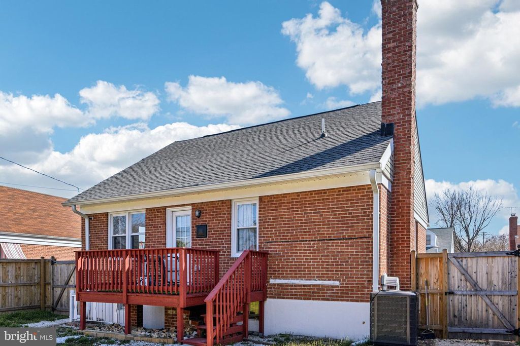 Image 35 of property listing at 7004 ARION RD, Baltimore, MD 21234