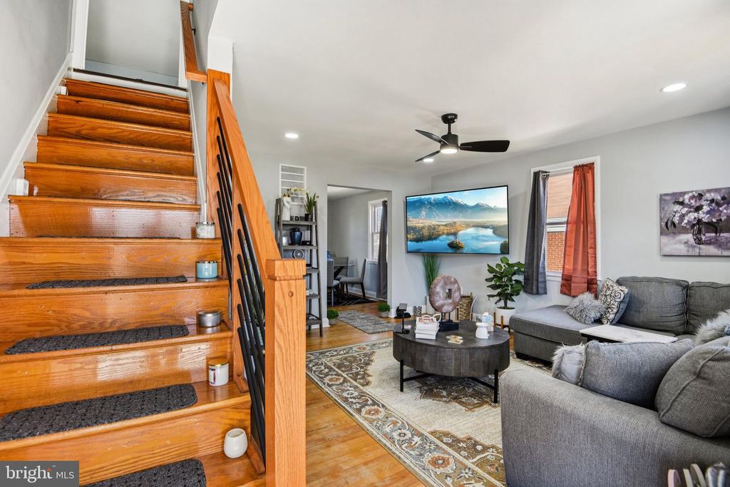 Image 4 of property listing at 7004 ARION RD, Baltimore, MD 21234