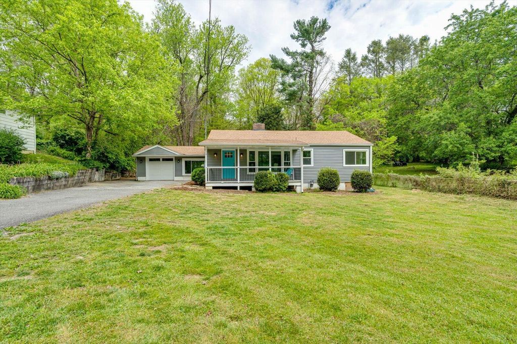 116 McFarland Road, Lookout Mountain, GA 30750