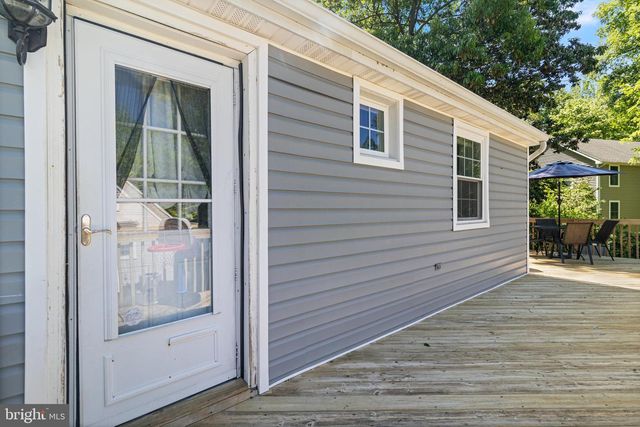 1506 DOGWOOD RD, St Leonard, MD 20685