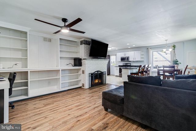 1506 DOGWOOD RD, St Leonard, MD 20685