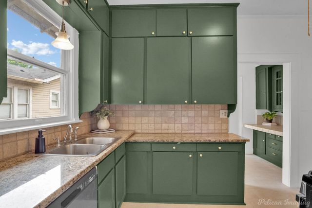 819 Elmwood Street, Shreveport, LA 71104