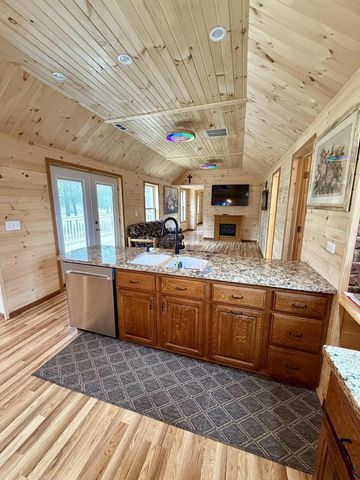 503 John Street, Necedah, WI 54646