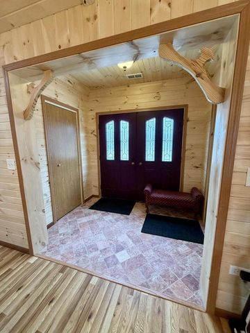 503 John Street, Necedah, WI 54646