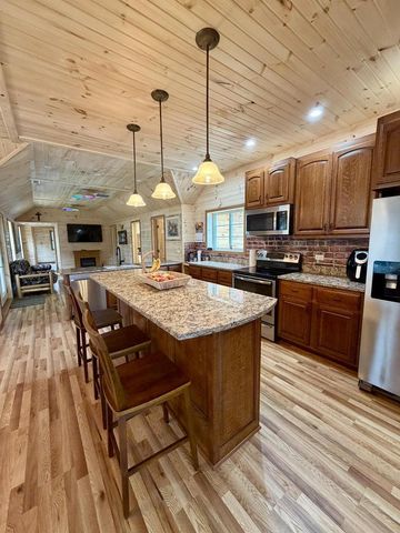 503 John Street, Necedah, WI 54646