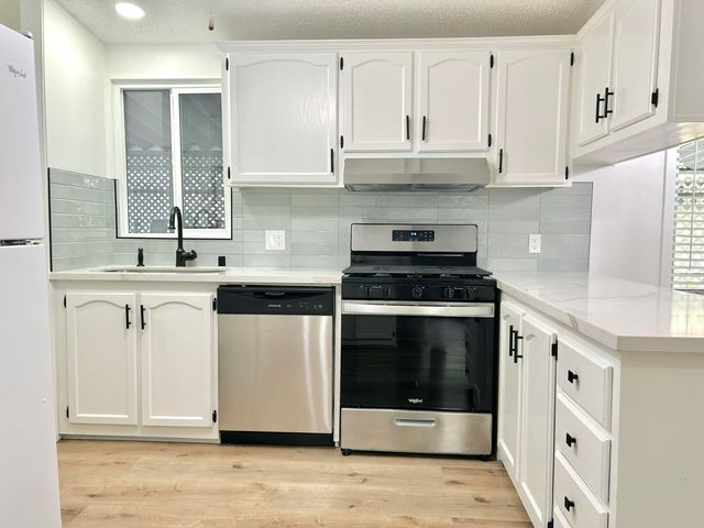 415 N Akers Street, Visalia, CA 93291