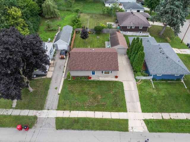 1004 14th Avenue NE, Rochester, MN 55906
