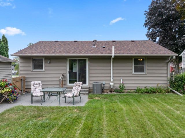 1004 14th Avenue NE, Rochester, MN 55906