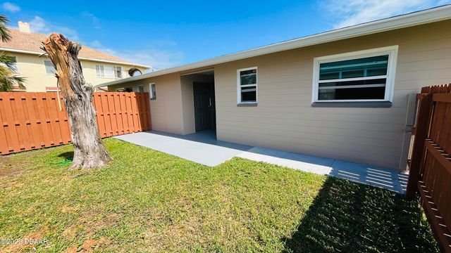 901 N Peninsula Drive 227 Jessamine Blvd, Daytona Beach, FL 32118