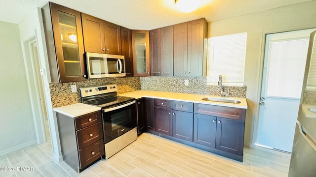 901 N Peninsula Drive 227 Jessamine Blvd, Daytona Beach, FL 32118