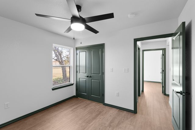 303 E Bois D Arc, Nocona, TX 76255