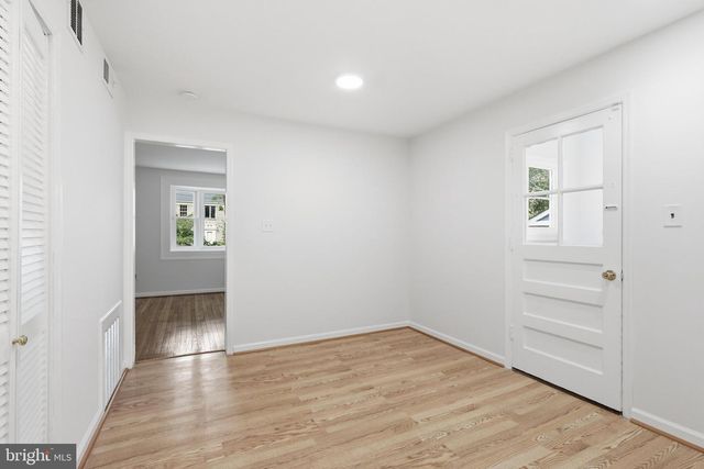 10925 MILBURN ST, Fairfax, VA 22030