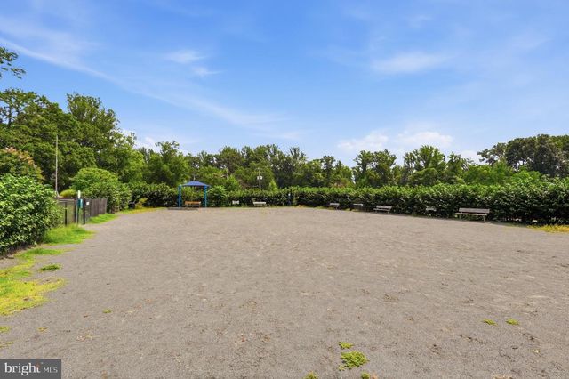 10925 MILBURN ST, Fairfax, VA 22030
