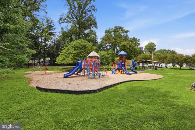 10925 MILBURN ST, Fairfax, VA 22030