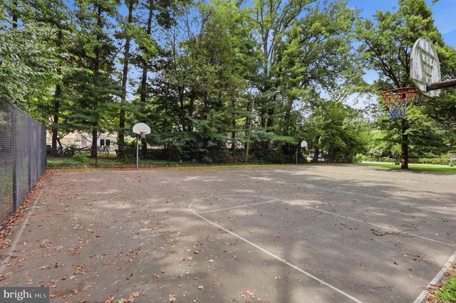 10925 MILBURN ST, Fairfax, VA 22030