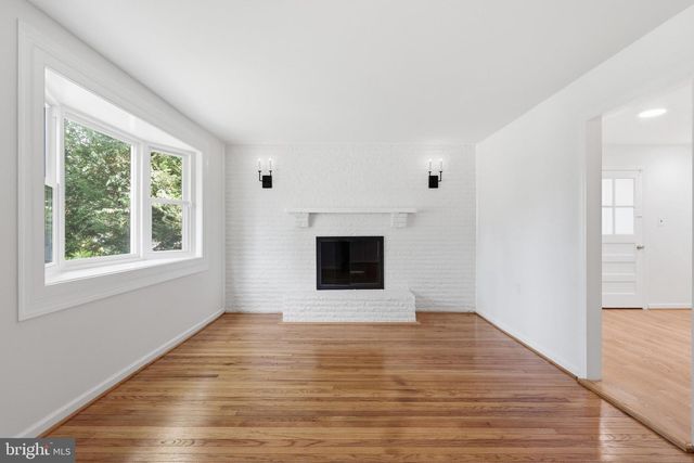 10925 MILBURN ST, Fairfax, VA 22030