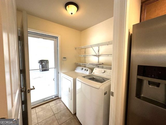 3 Mary Lane, White, GA 30184