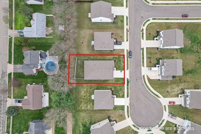 383 Kells Court E, Newark, OH 43055