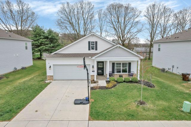 383 Kells Court E, Newark, OH 43055