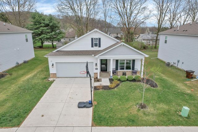 383 Kells Court E, Newark, OH 43055