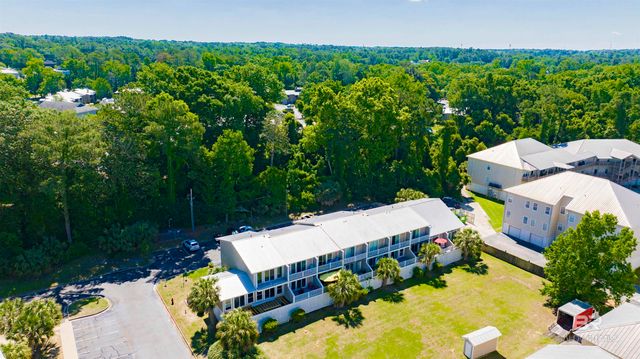 6 Yacht Club Drive 121, Daphne, AL 36526
