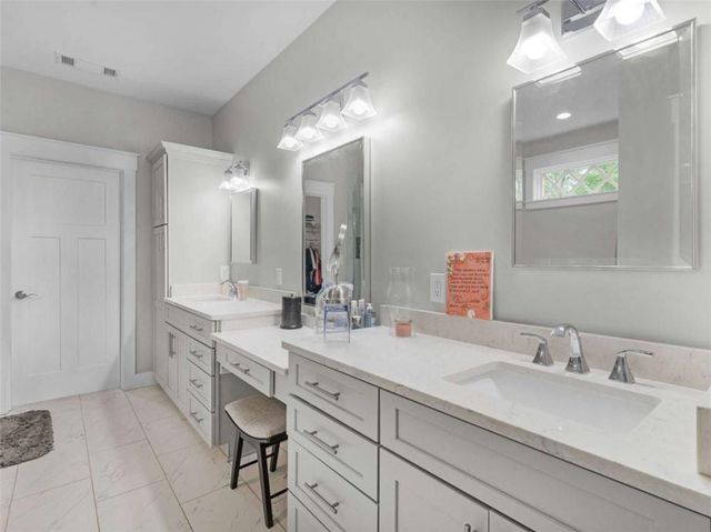 493 Walnut Street, Hapeville, GA 30354
