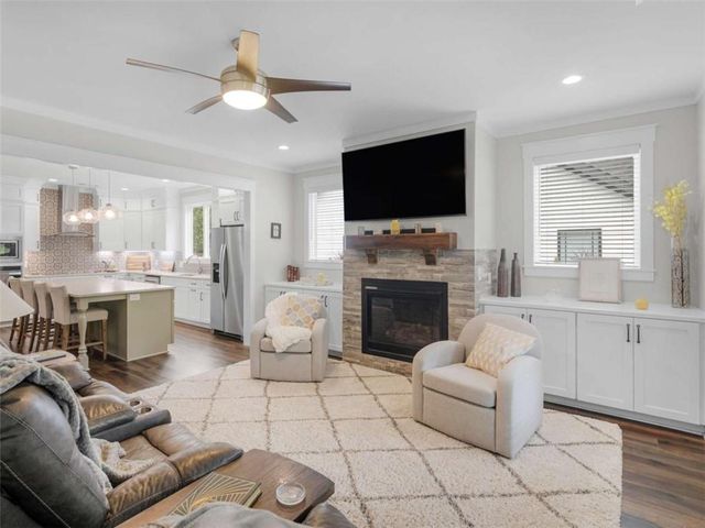 493 Walnut Street, Hapeville, GA 30354