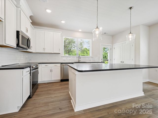 1417 Lithium Lane, Charlotte, NC 28211