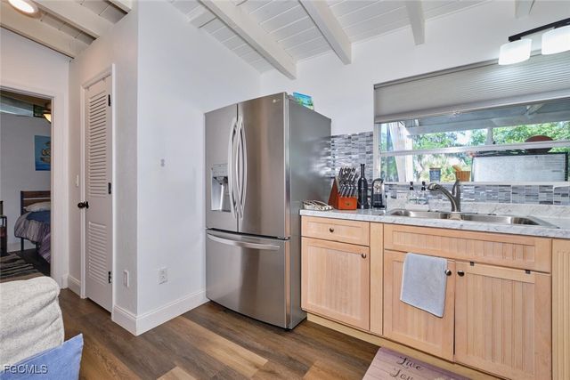 2212 River Pine DR, Fort Myers, FL 33905