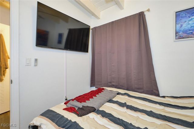 2212 River Pine DR, Fort Myers, FL 33905