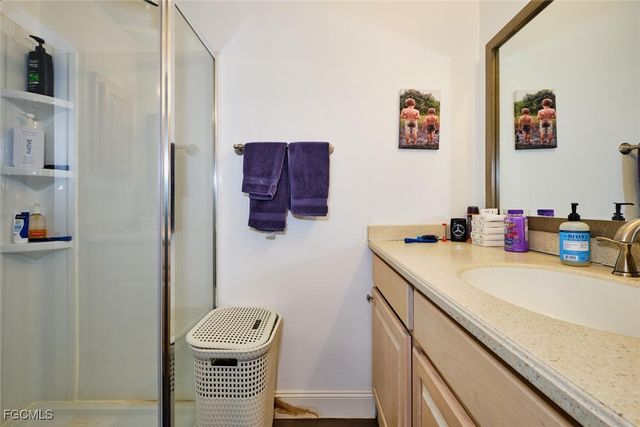 2212 River Pine DR, Fort Myers, FL 33905