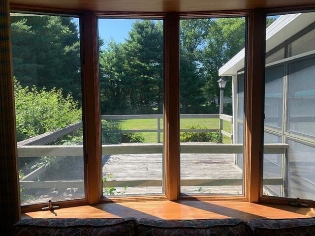 53 Hampden Road, East Longmeadow, MA 01028