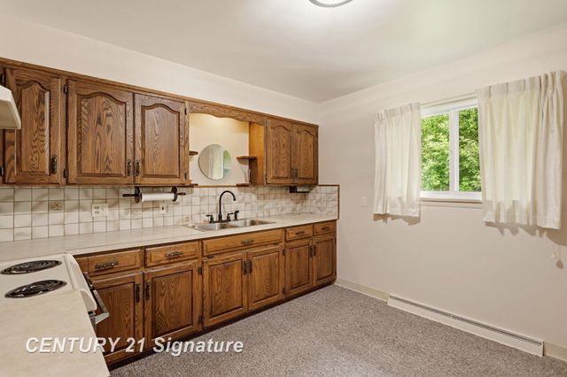 2804 Courtland Place, Saginaw, MI 48603