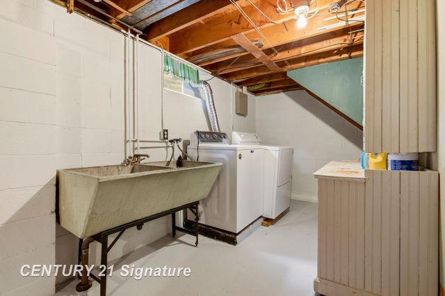 2804 Courtland Place, Saginaw, MI 48603