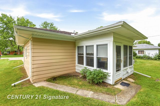 2804 Courtland Place, Saginaw, MI 48603