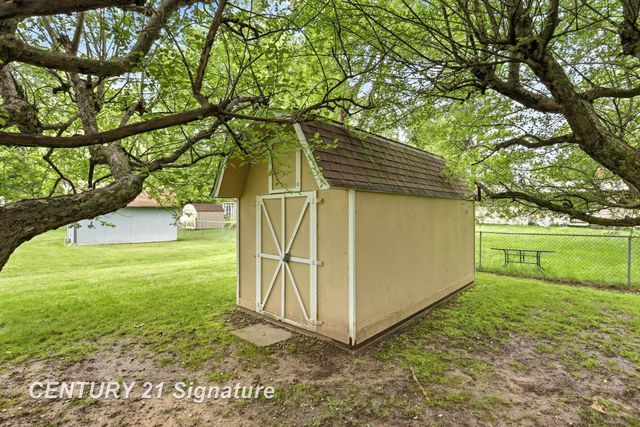 2804 Courtland Place, Saginaw, MI 48603