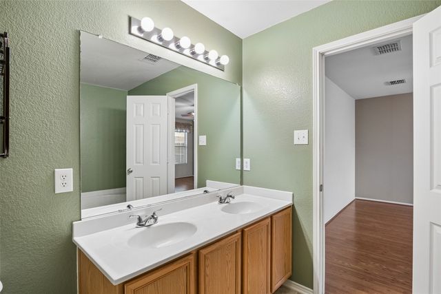 1413 Puerto Lago Drive, Little Elm, TX 75068