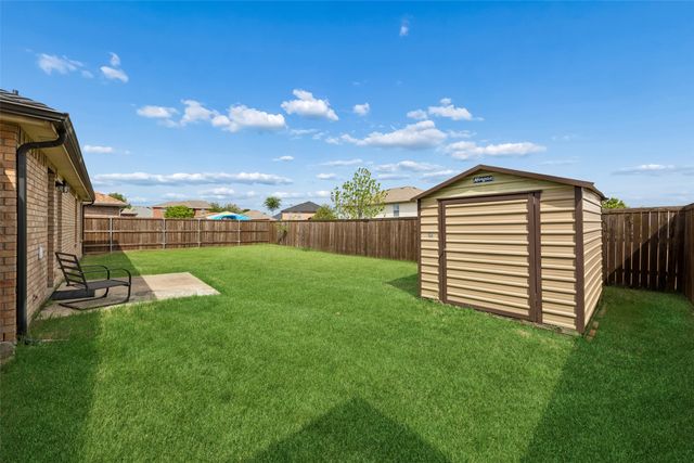 1413 Puerto Lago Drive, Little Elm, TX 75068