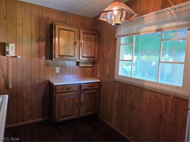 1068 Liberty Street, Salem, OH 44460