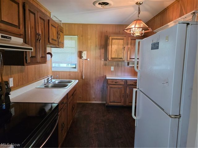 1068 Liberty Street, Salem, OH 44460