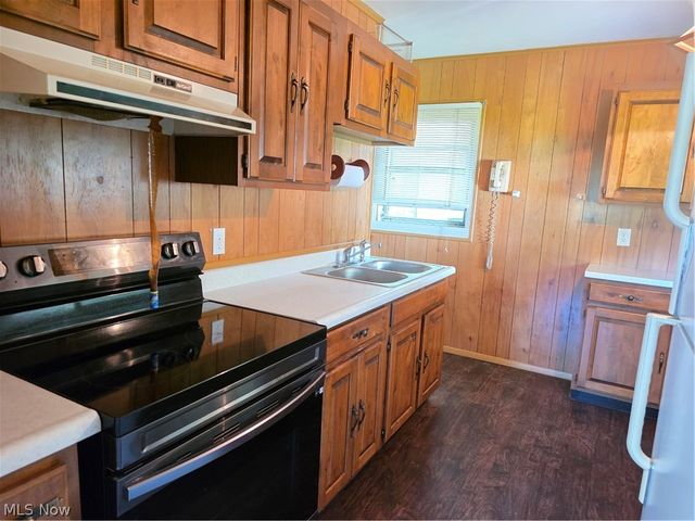 1068 Liberty Street, Salem, OH 44460
