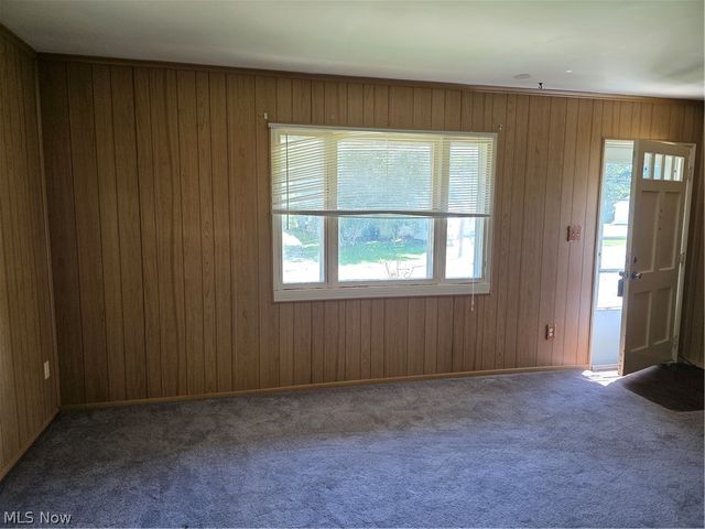 1068 Liberty Street, Salem, OH 44460