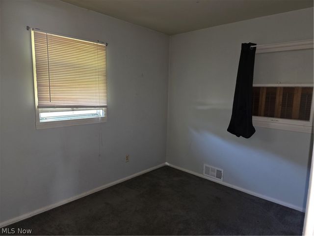 1068 Liberty Street, Salem, OH 44460