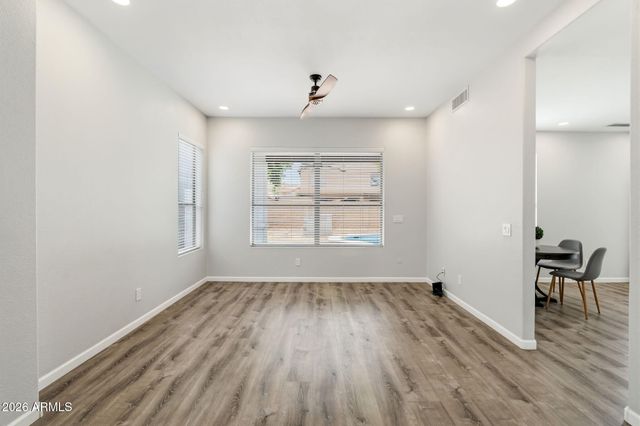 3818 W FALLEN LEAF Lane, Glendale, AZ 85310