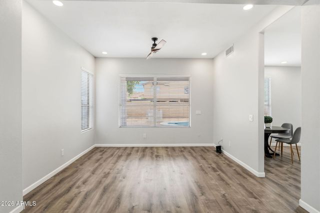 3818 W FALLEN LEAF Lane, Glendale, AZ 85310