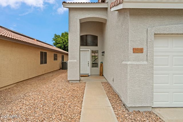 3818 W FALLEN LEAF Lane, Glendale, AZ 85310