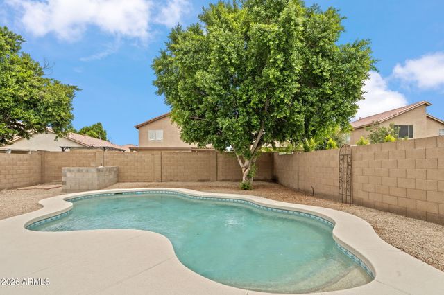 3818 W FALLEN LEAF Lane, Glendale, AZ 85310