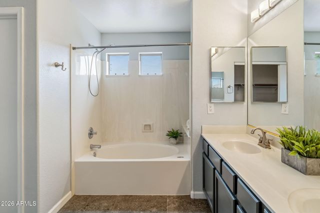 3818 W FALLEN LEAF Lane, Glendale, AZ 85310
