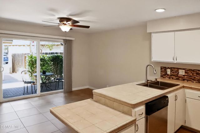 1100 Glenbridge Circle, Westlake Village, CA 91361
